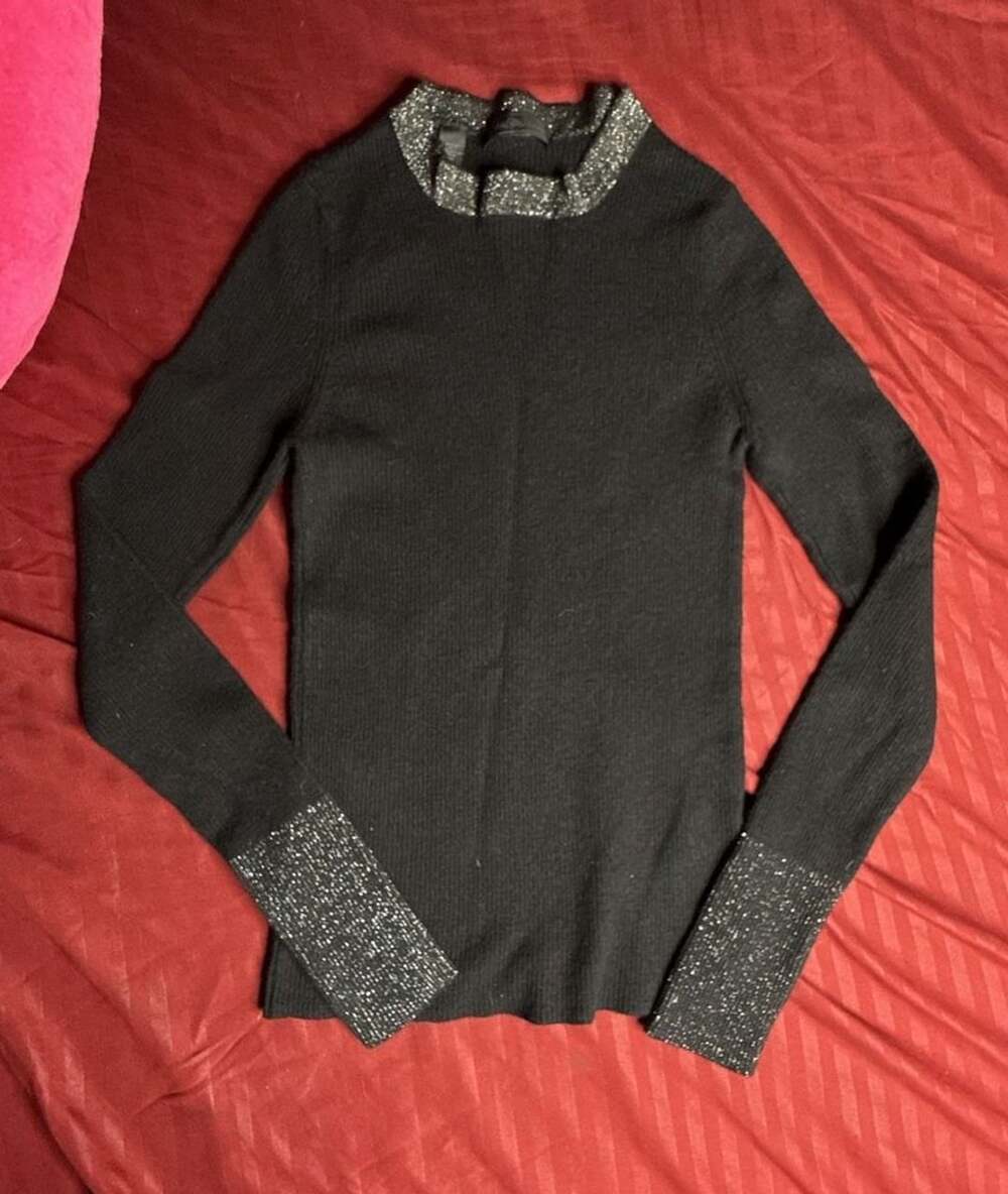 Saks Fifth Avenue Sweater Size M/M Black Metallic Silver Trim